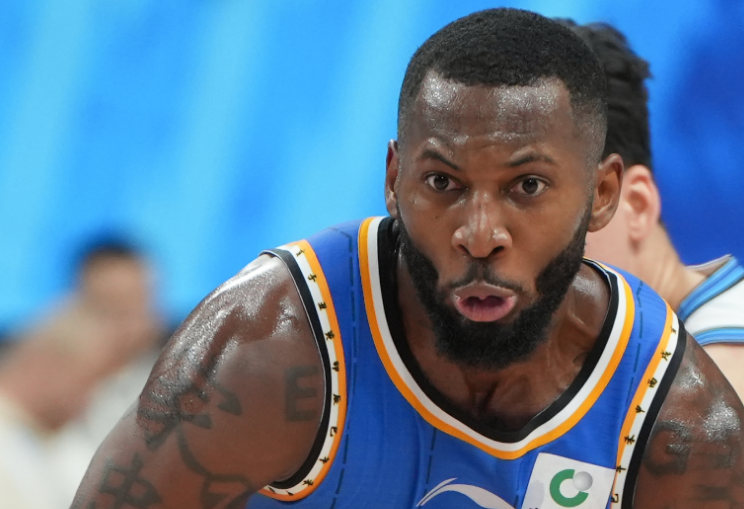 开云体育下载-北京双杀送江苏9连败：杰曼28分周琦7+8 庞峥麟21+7